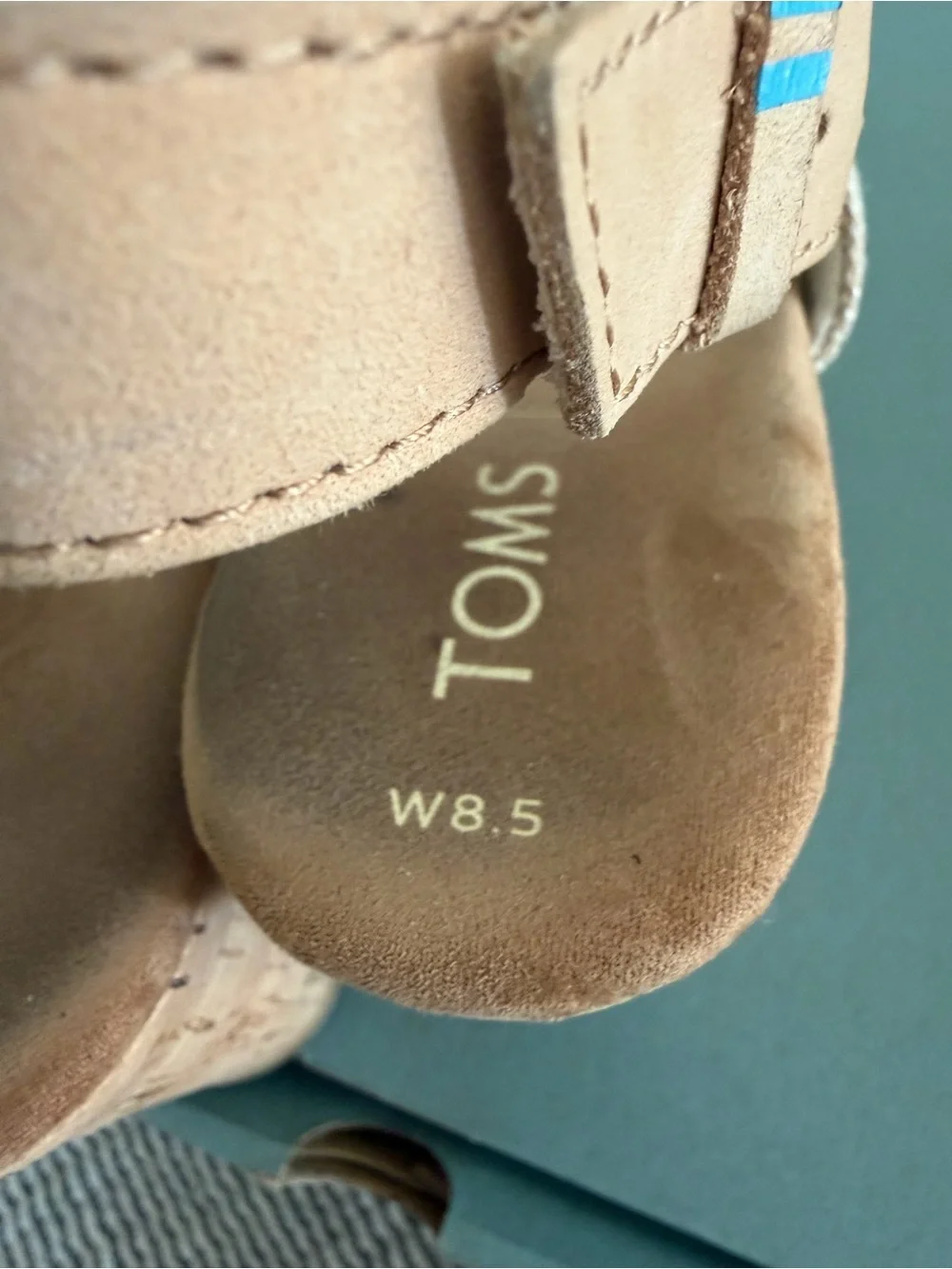 TOMS Ibiza pearlized Crisscross Slingback cork Sandals size 8.5